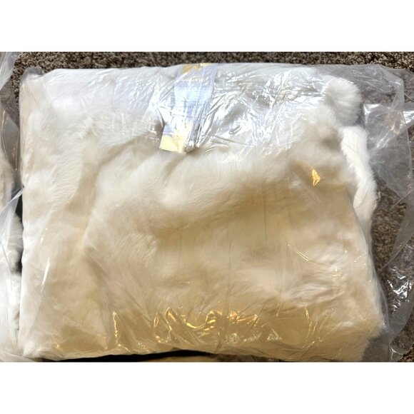 Aviva Stanoff Luxury Faux Fur Pillow Cover Set - Soft White Decorative Throw Pil - Picture 5 of 7